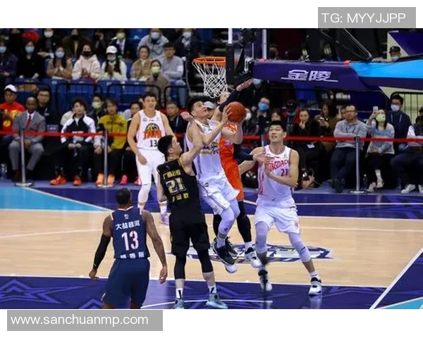 王泉泽的篮球之路从青涩少年到CBA明星的成长故事