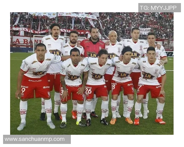 飓风队与自由队激战正酣谁能在这场对决中笑到最后