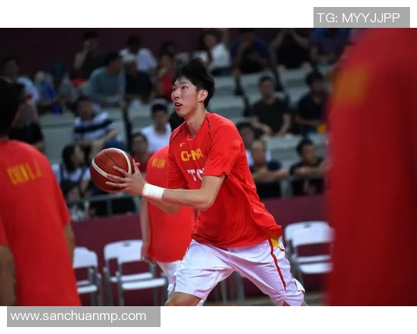 周琦在国际篮球舞台的崛起与挑战：从青涩少年到中国篮球的希望之星