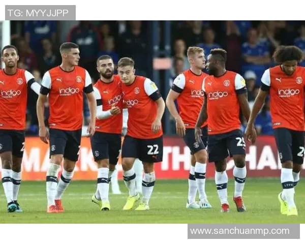 米尔顿与卢顿的激烈对决揭示了英超联赛的竞争魅力与战术博弈