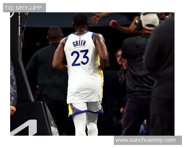 德雷蒙德格林：勇士队的防守核心与领袖风范解析