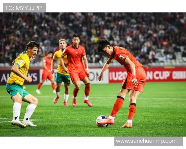 日本与韩国U20青年足球赛激战即将上演谁能夺得胜利的荣耀