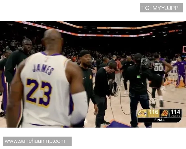 湖人对阵太阳季前赛精彩瞬间回顾与分析